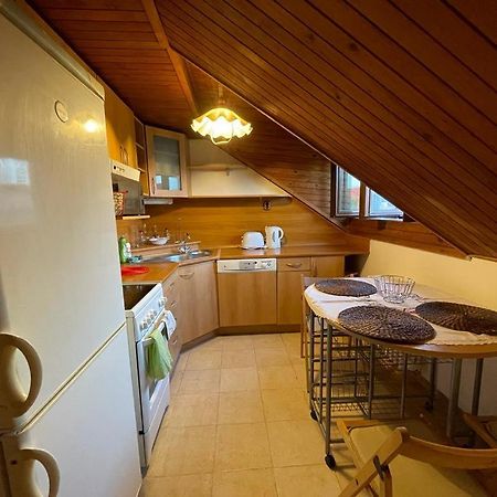 Apartamento Attic Flat In The Center Bratislava Exterior foto